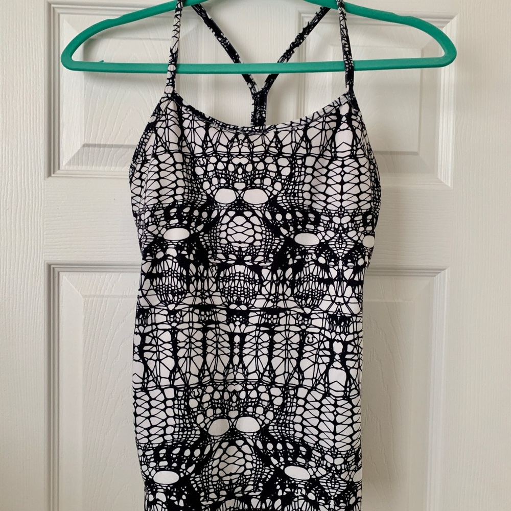 lululemon athletica Size 4 Power Y Tank